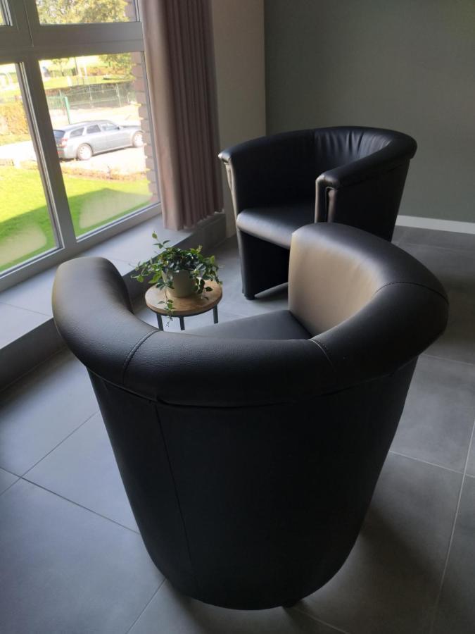 De Hoog Velden 14 Appartement NeerNeerpelt Buitenkant foto